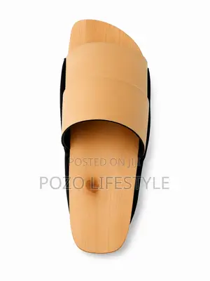 Ójî Traditional Wooden Slippers