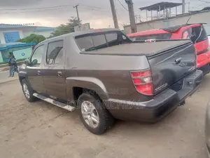 Honda Ridgeline 2011 Gray