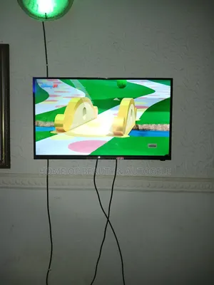 32 Inch Smart TV