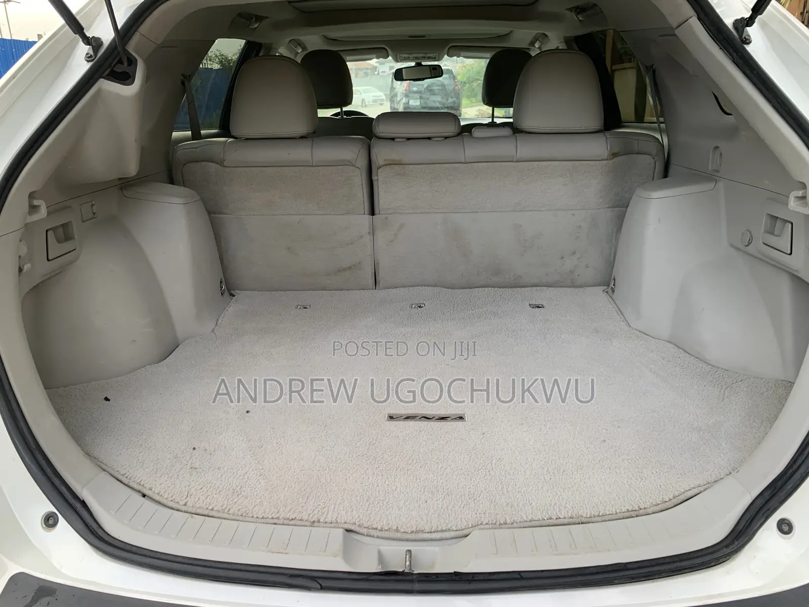 Toyota Venza 2011 White