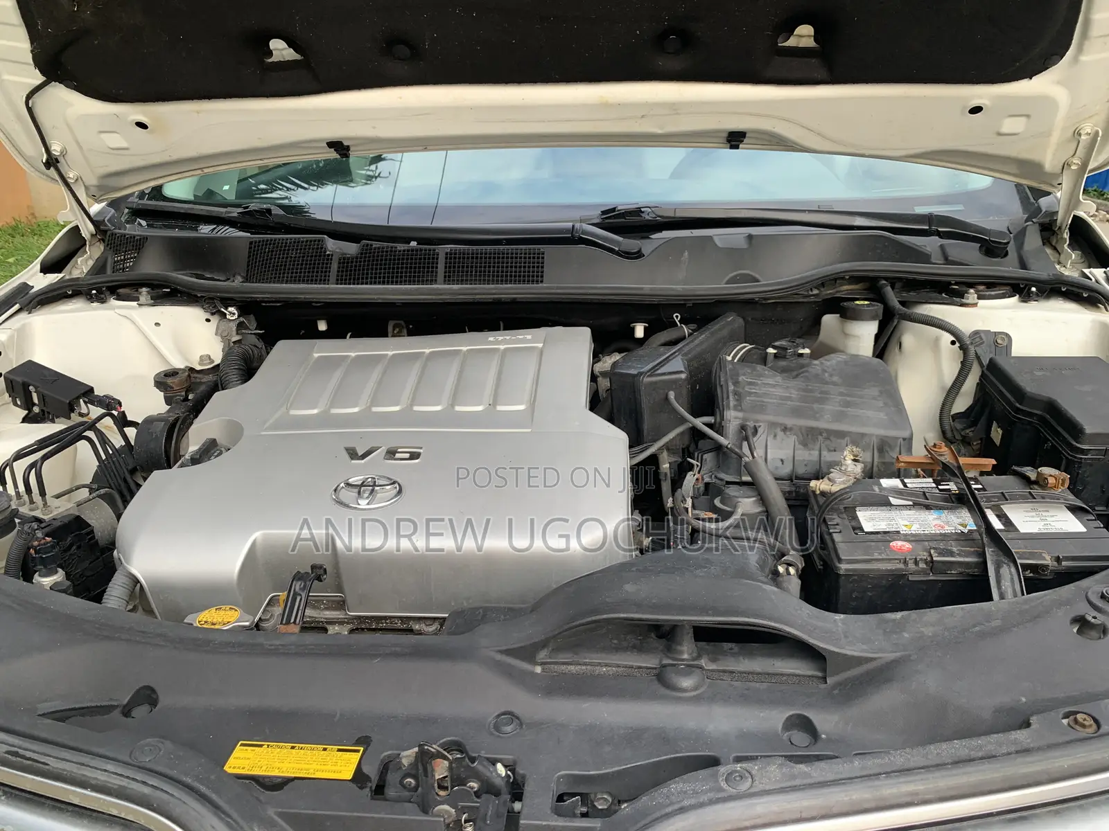 Toyota Venza 2011 White