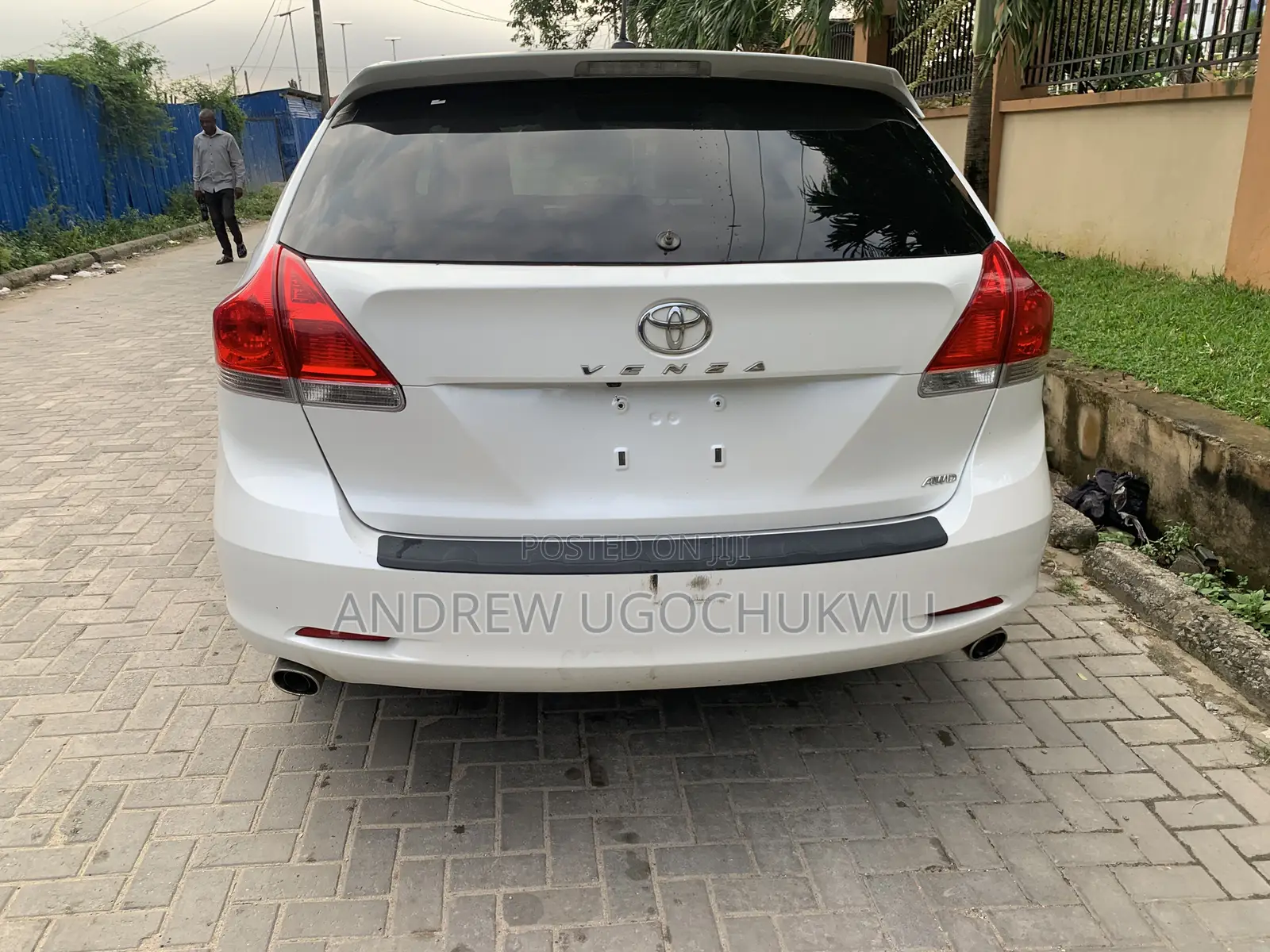 Toyota Venza 2011 White