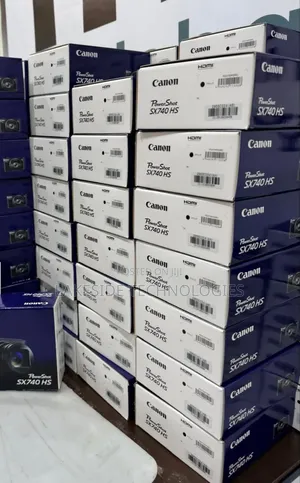 Canon PowerShot SX740HS