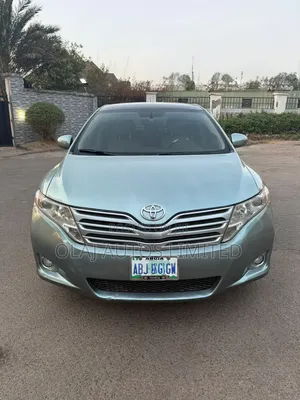Toyota Venza 2011 Green