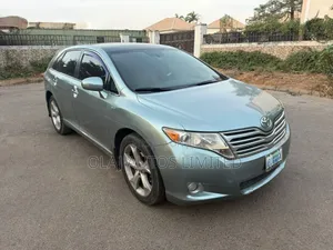 Toyota Venza 2011 Green