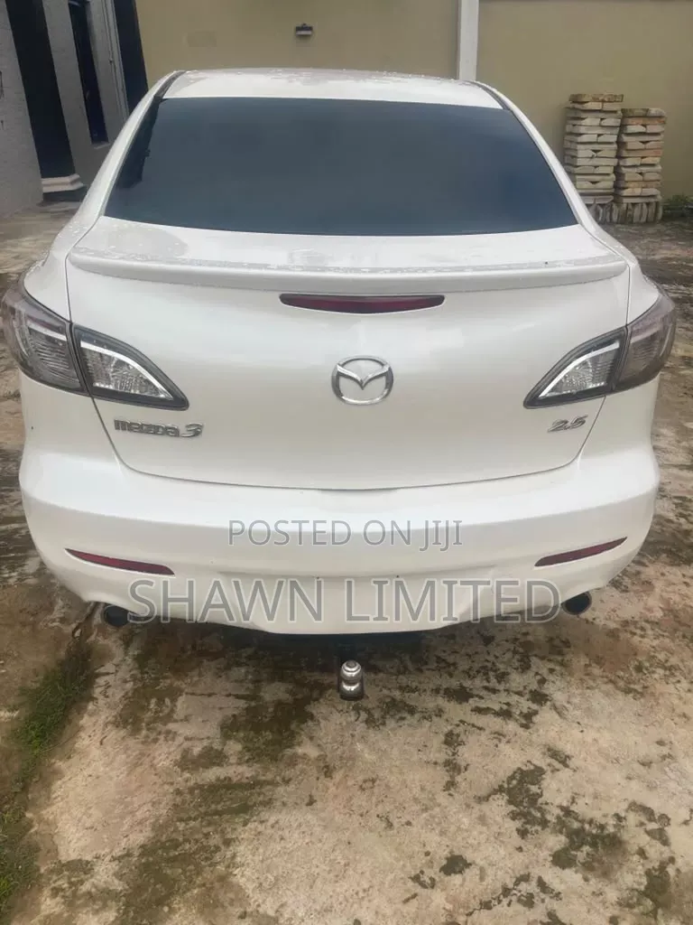 Mazda 3 2010 White