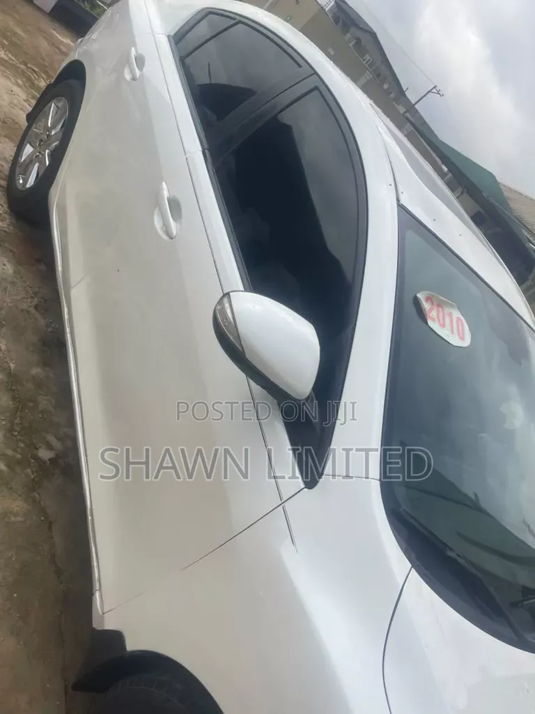 Mazda 3 2010 White
