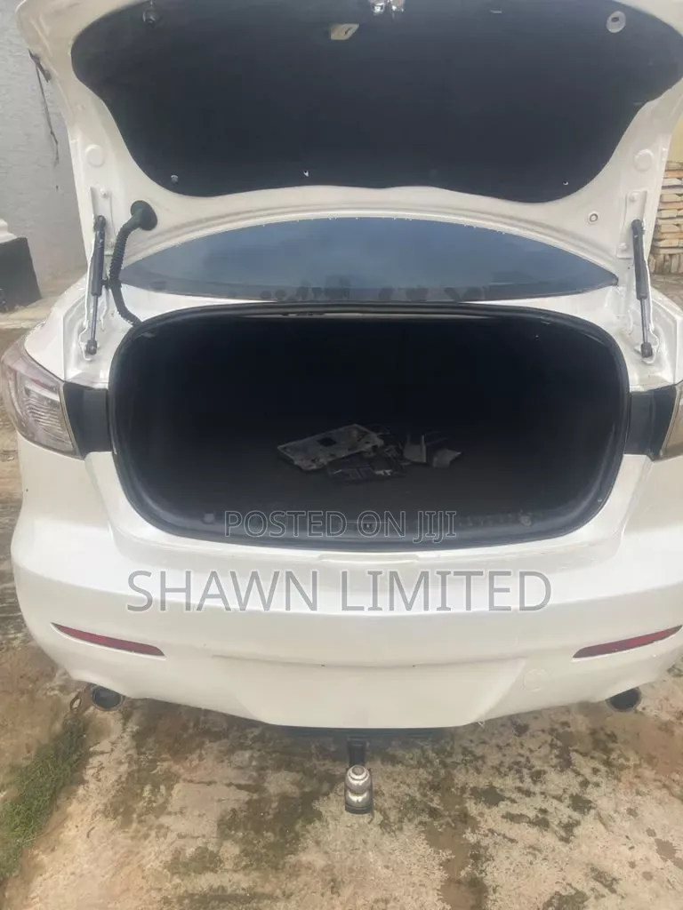 Mazda 3 2010 White