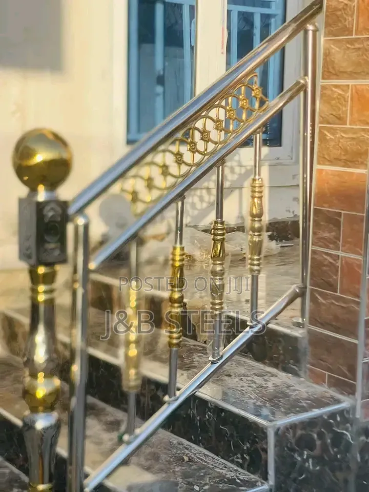 Silver and Gold Rails