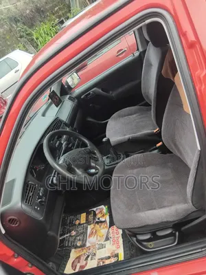 Volkswagen Golf 2006 Red