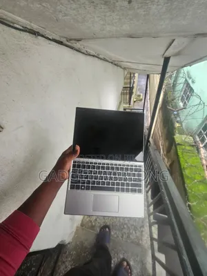 Laptop HP Elite x2 1013 G4 8GB Intel Core i5 SSD 256GB