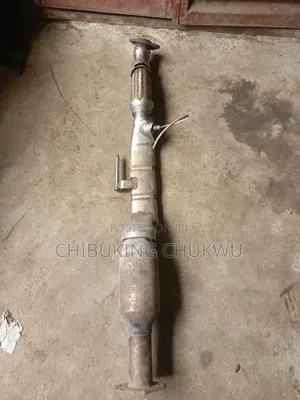 Nissan Altima 2018 2013-2007 Catalyst Converter Exhaust Pot.