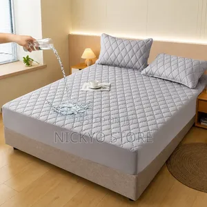 6by7 Waterproof Quilted Mattress Protector – Premium Bed Cover