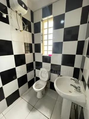 1bdrm Shared Apartment in Southern View Estate, Chevron for rent