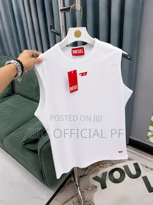 Short Nack and Short T Shirt