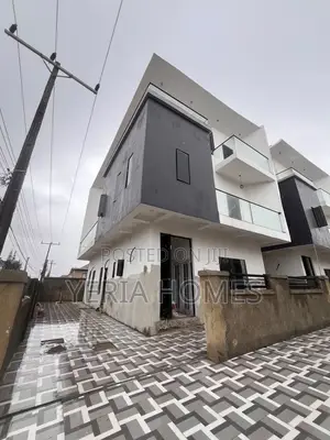 5bdrm Duplex in Amuwo-Odofin for sale