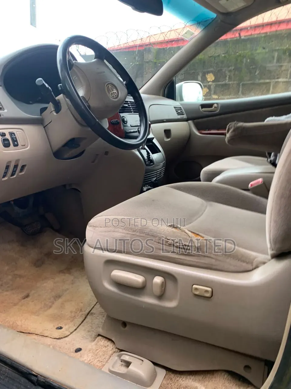 Toyota Sienna 2006 Silver