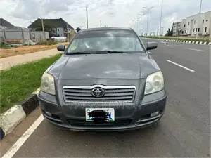 Toyota Avensis Sedan 2005 Gray