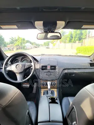 Mercedes-Benz C300 2009 Black