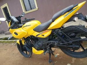 Bajaj Pulsar 220 F 2024 Yellow