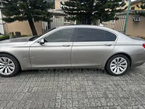 BMW 760 2015 Gold