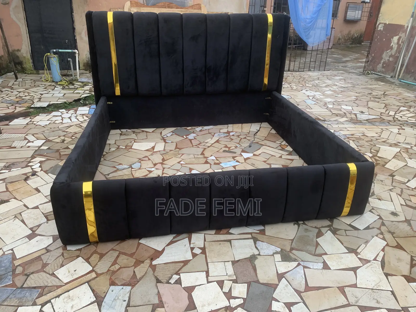 Bed Frame 6by6 Going for 