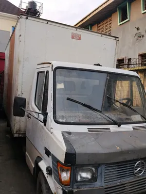 Mercedes Benz 308D