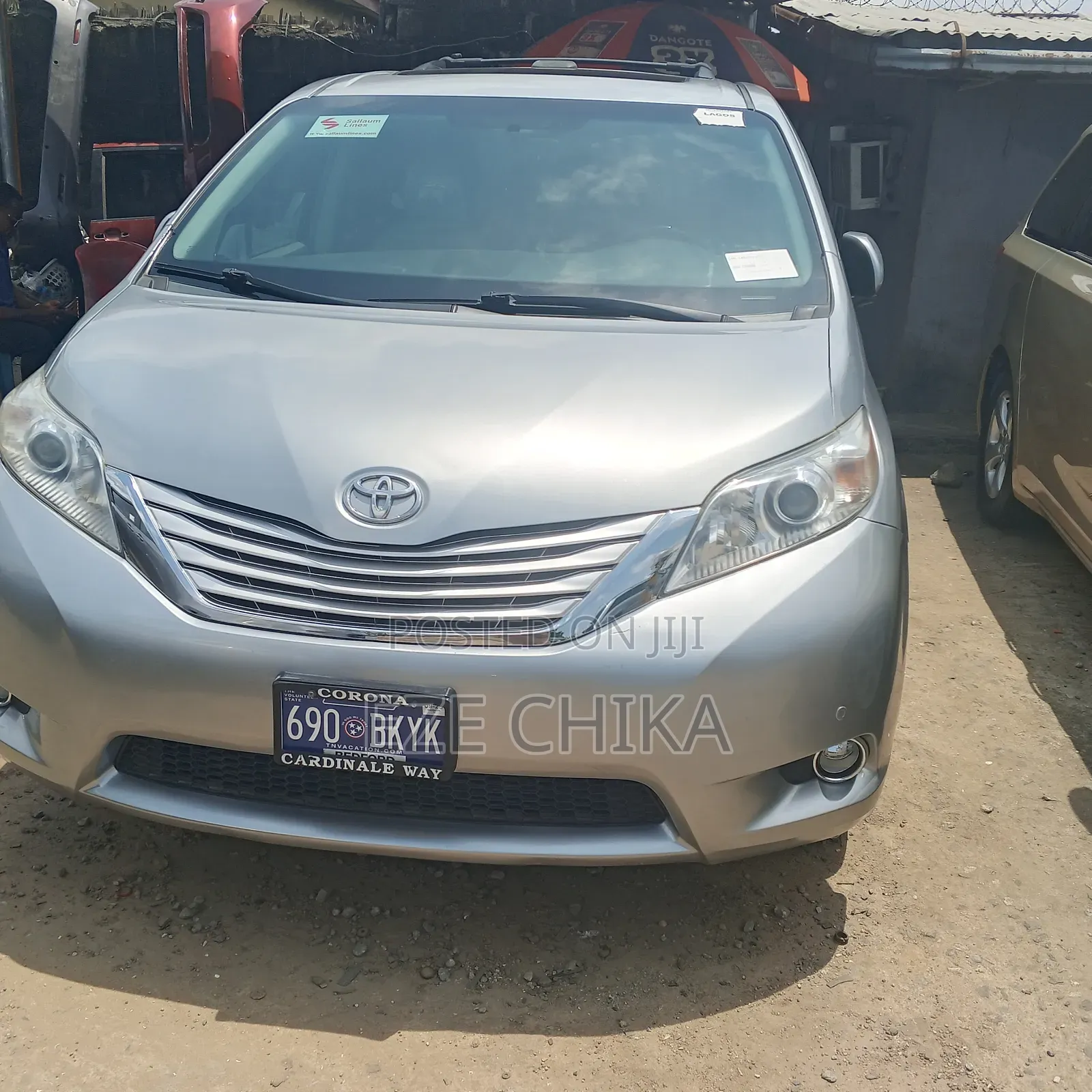 Toyota Sienna 2013 Silver