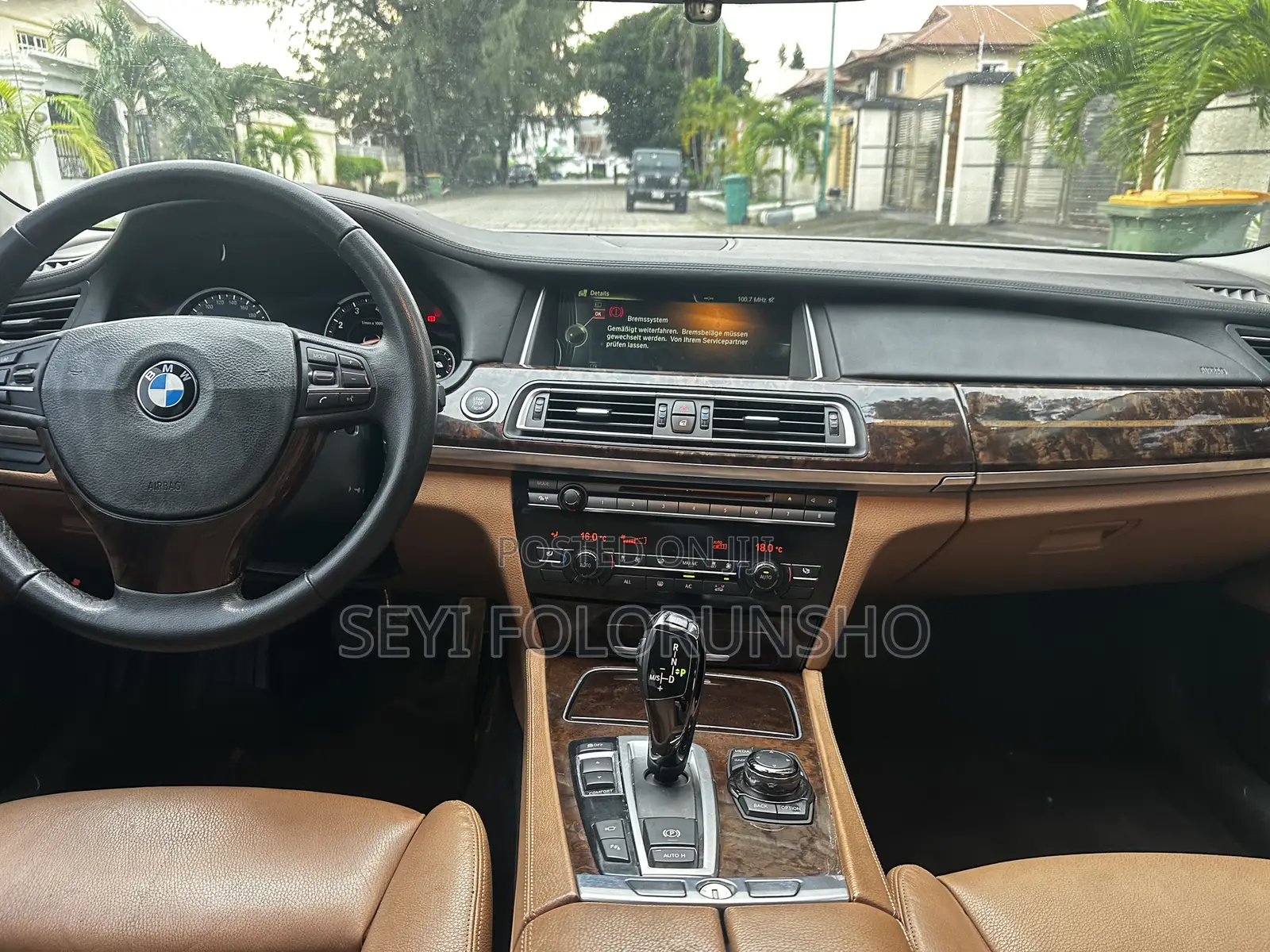 BMW 760 2015 Gold