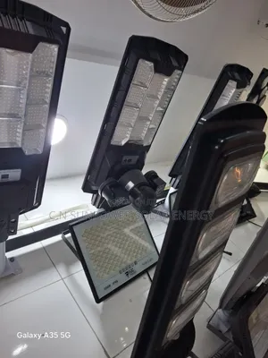 3 Camera (3 Lenses) Street Light