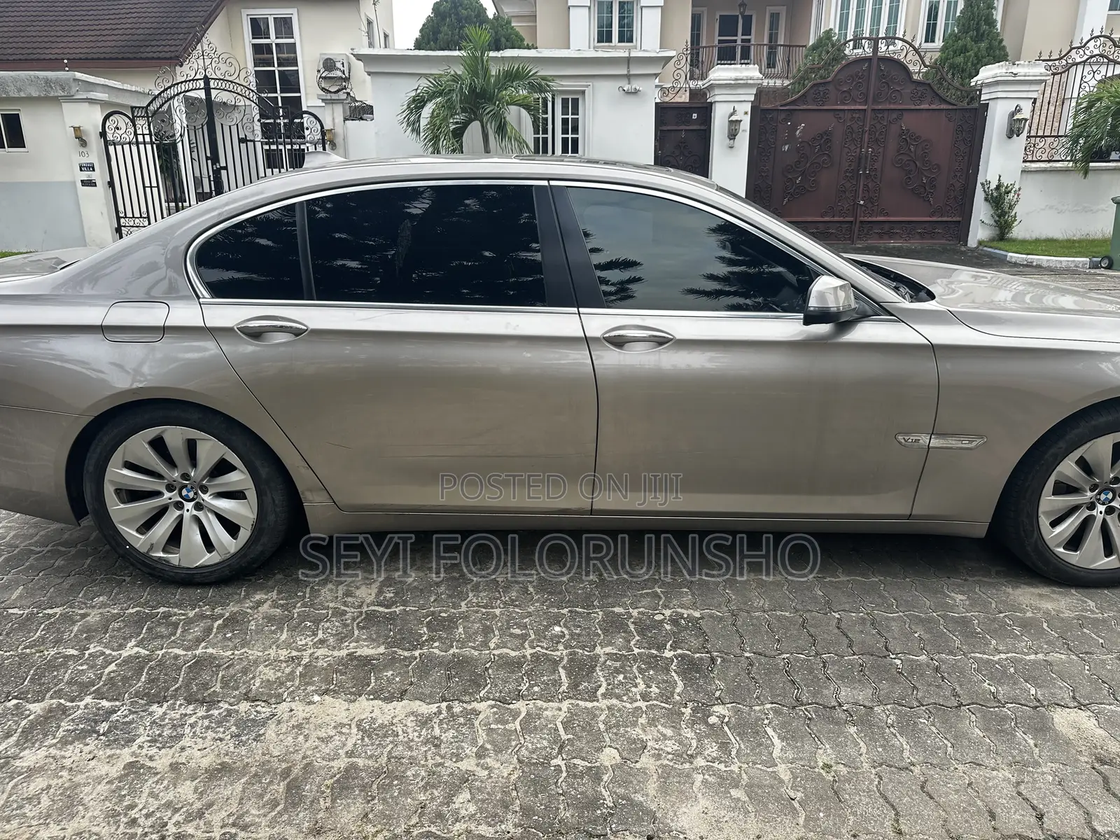 BMW 760 2015 Gold