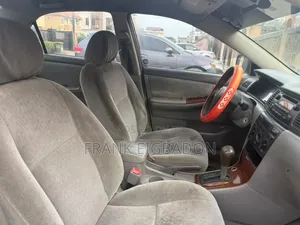 Toyota Corolla 2004 Silver