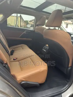 Lexus RX 350 Platinum 2022 Gold