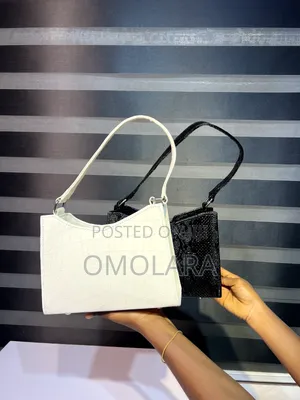 Classy Women's Shoulder Bag – Premium Quality