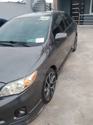 Toyota Corolla 2012 Gray