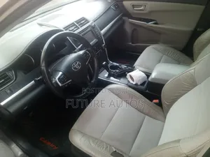 Toyota Camry 2016 Gray
