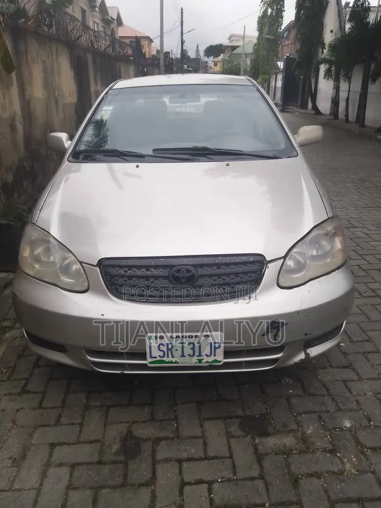 Toyota Corolla 2003 Silver