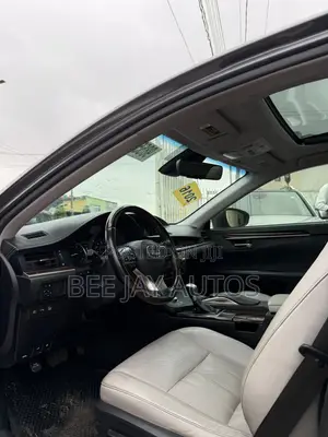 Lexus ES 250 2016 Gray