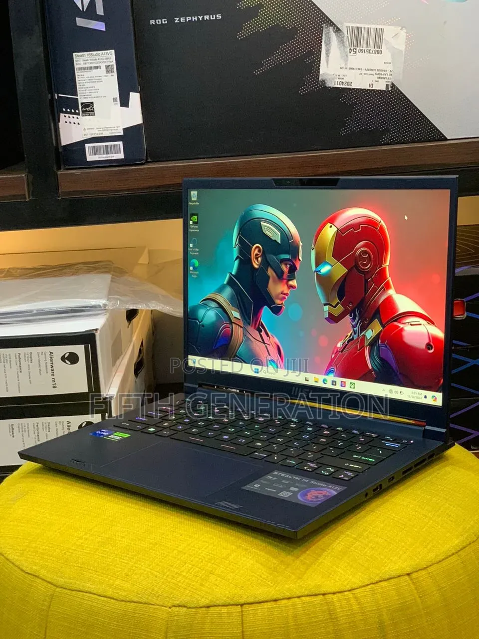 Laptop MSI Stealth 14 Studio A13VF 32GB Intel Core i7 SSD 1T