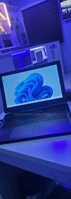 Laptop Dell G7 15 7500 16GB Intel Core i7 SSD 256GB