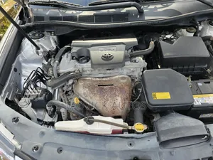 Toyota Camry 2012 Silver