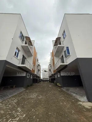 4bdrm Duplex in Ogudu Gra 2 for sale