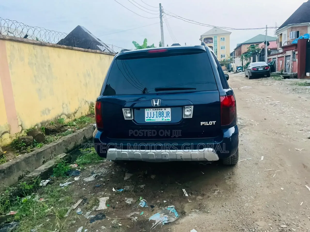 Honda Pilot 2004 Blue