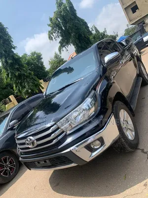 Toyota Hilux 2018 Black
