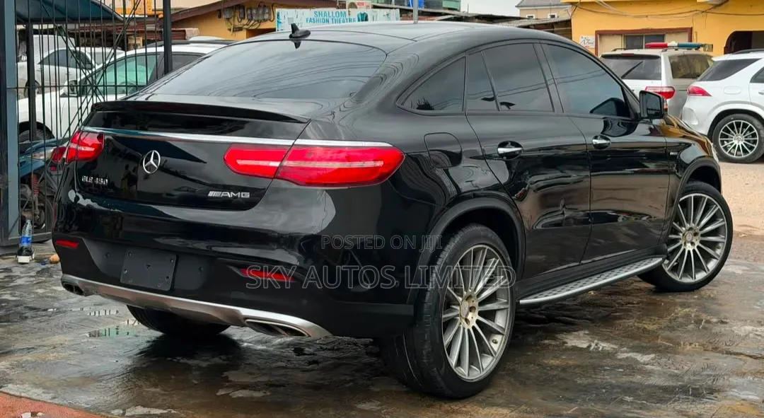 Mercedes-Benz GLE-Class 2016 Black