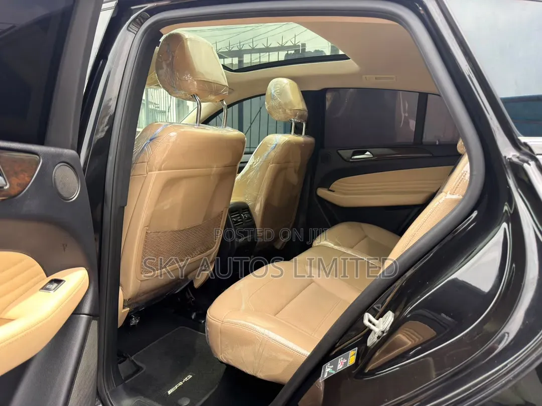 Mercedes-Benz GLE-Class 2016 Black