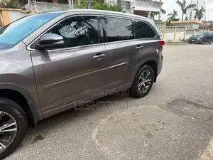 Toyota Highlander 2016 Gray
