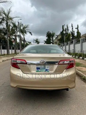Toyota Camry 2013 Gold