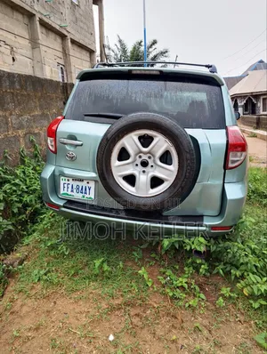 Toyota RAV4 2006 Green