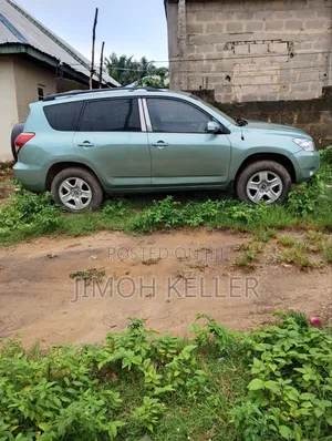 Toyota RAV4 2006 Green